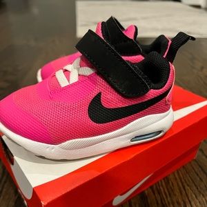 Hot Pink Nike Air Max
